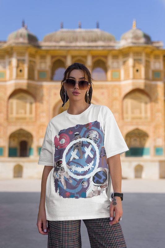 Oversized Extended Neck Astronaut Graphic T Shirt White