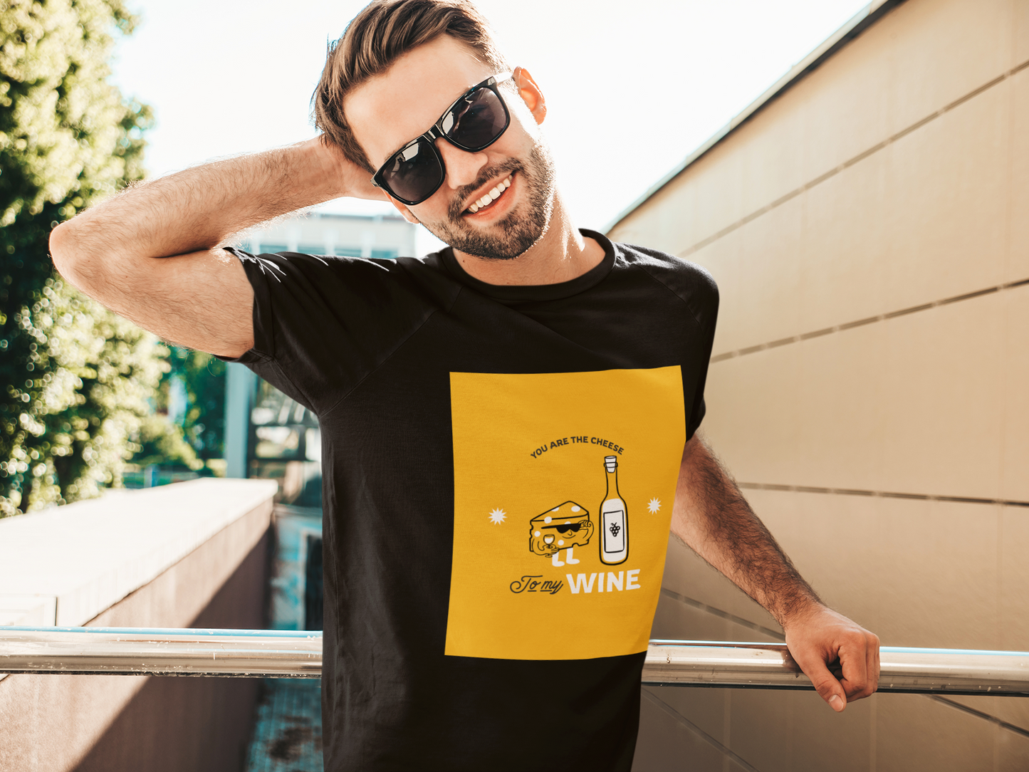 Regular Fit Classic Fit Cheese & Wine T-Shirt Men Black