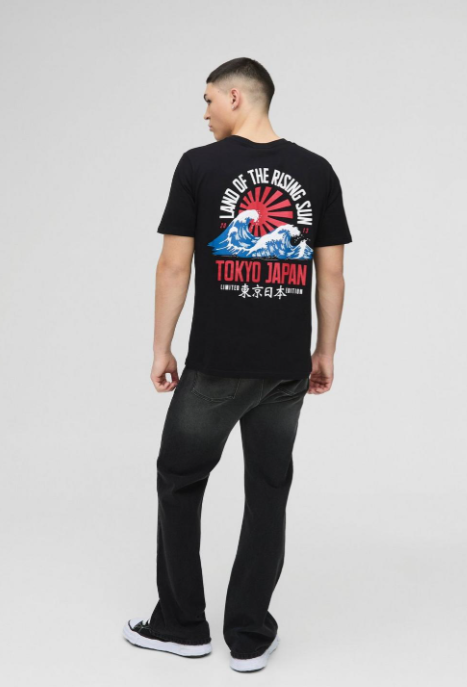 Regular Fit Half Sleeves Tokyo Japan Waves T-Shirt Black