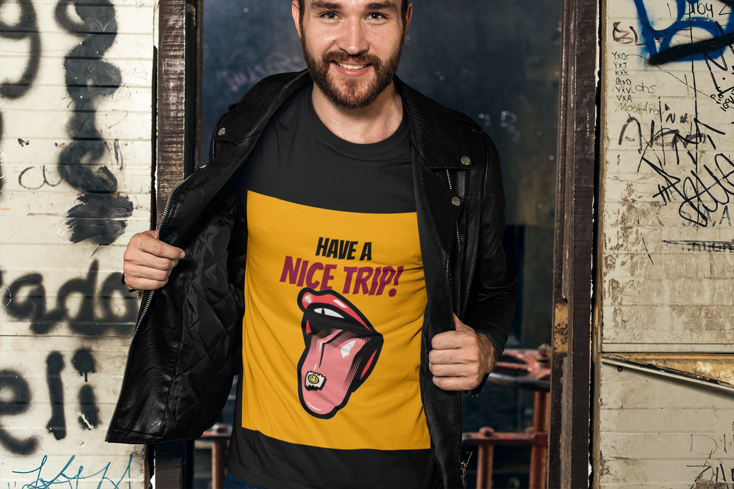 Regular Fit Classic Fit Nice Trip T-Shirt Men Black