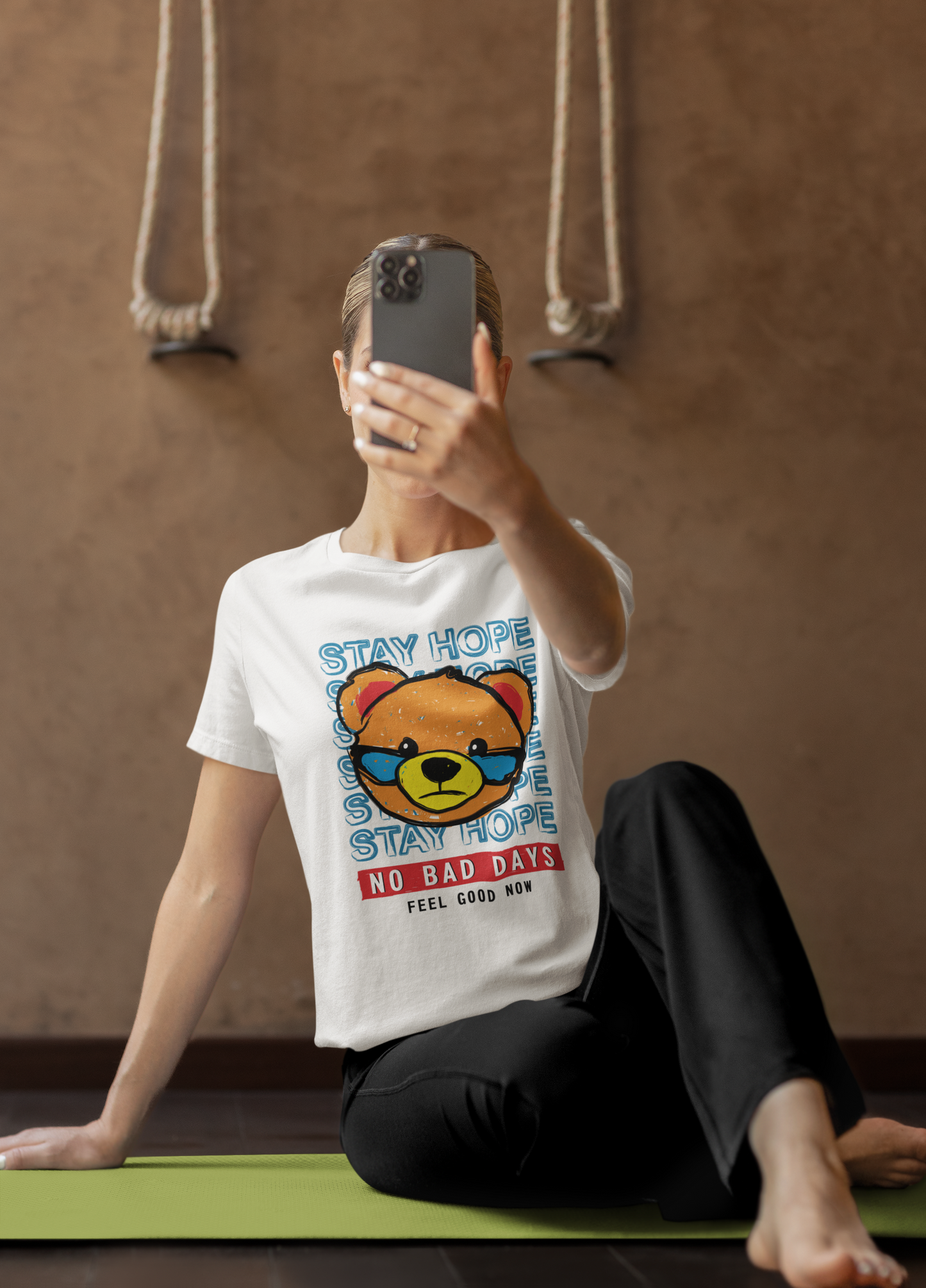Regular Fit Classic Fit No Bad Days White T-Shirt Women