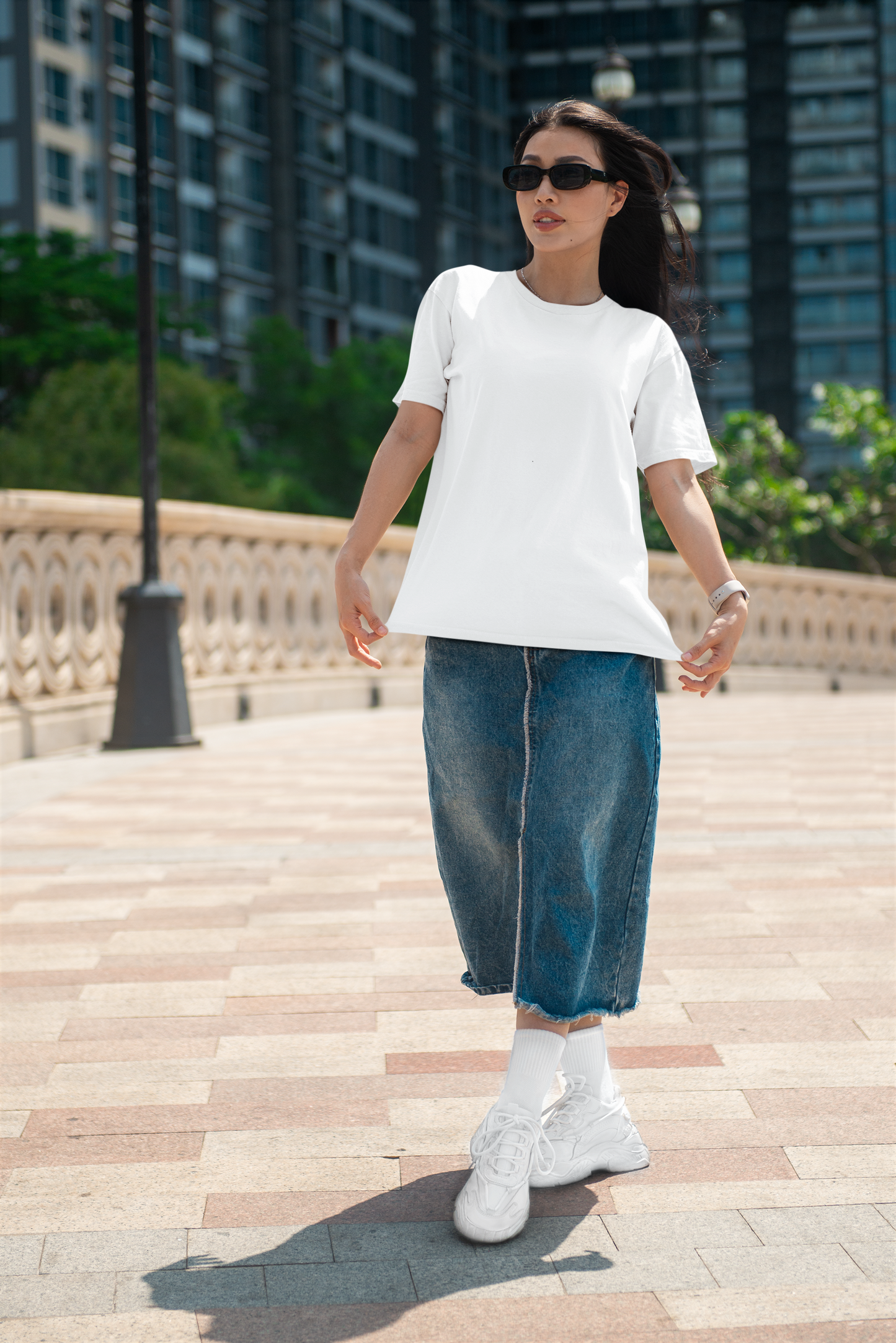 Oversized Extended Neck Basic T Shirt White