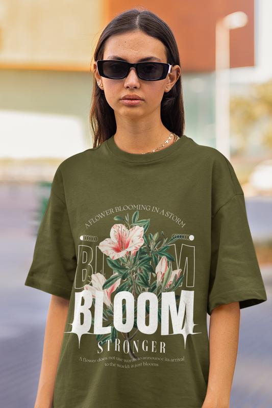 Oversized Extended Neck Bloom Graphic T Shirt Green
