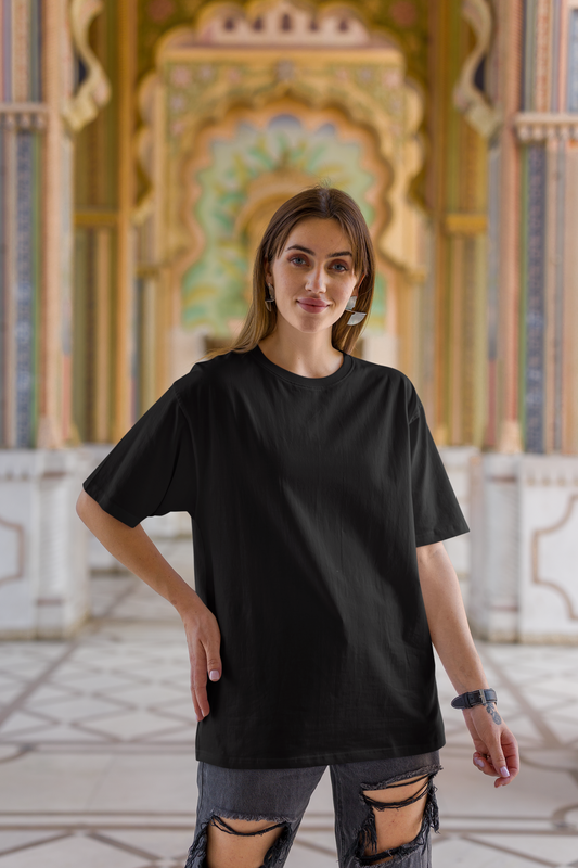 Oversized Extended Neck Basic T Shirt Black