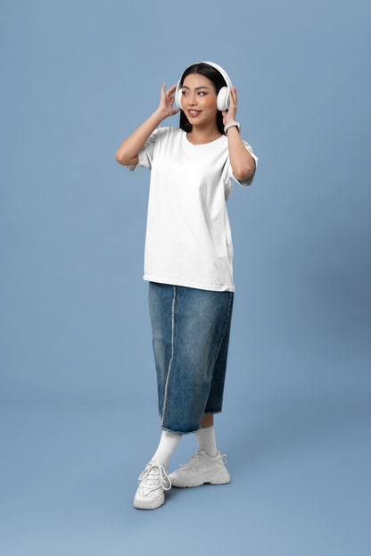 Oversized Extended Neck Basic T Shirt White